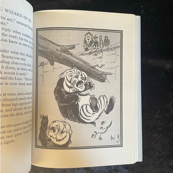 The Wizard of Oz by L. Frank Baum | 1999 | Vintage Classic Book - Picture 11 of 11